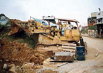 Loader, tracked